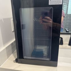 Mini drink fridge