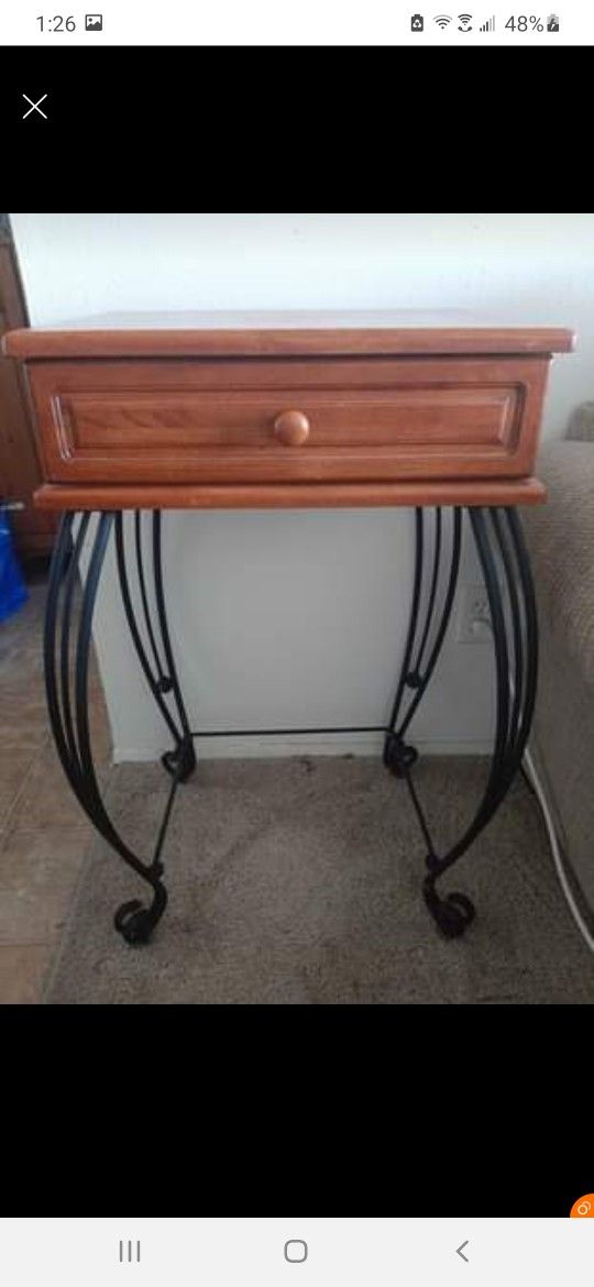 Side Table & Coffee Table