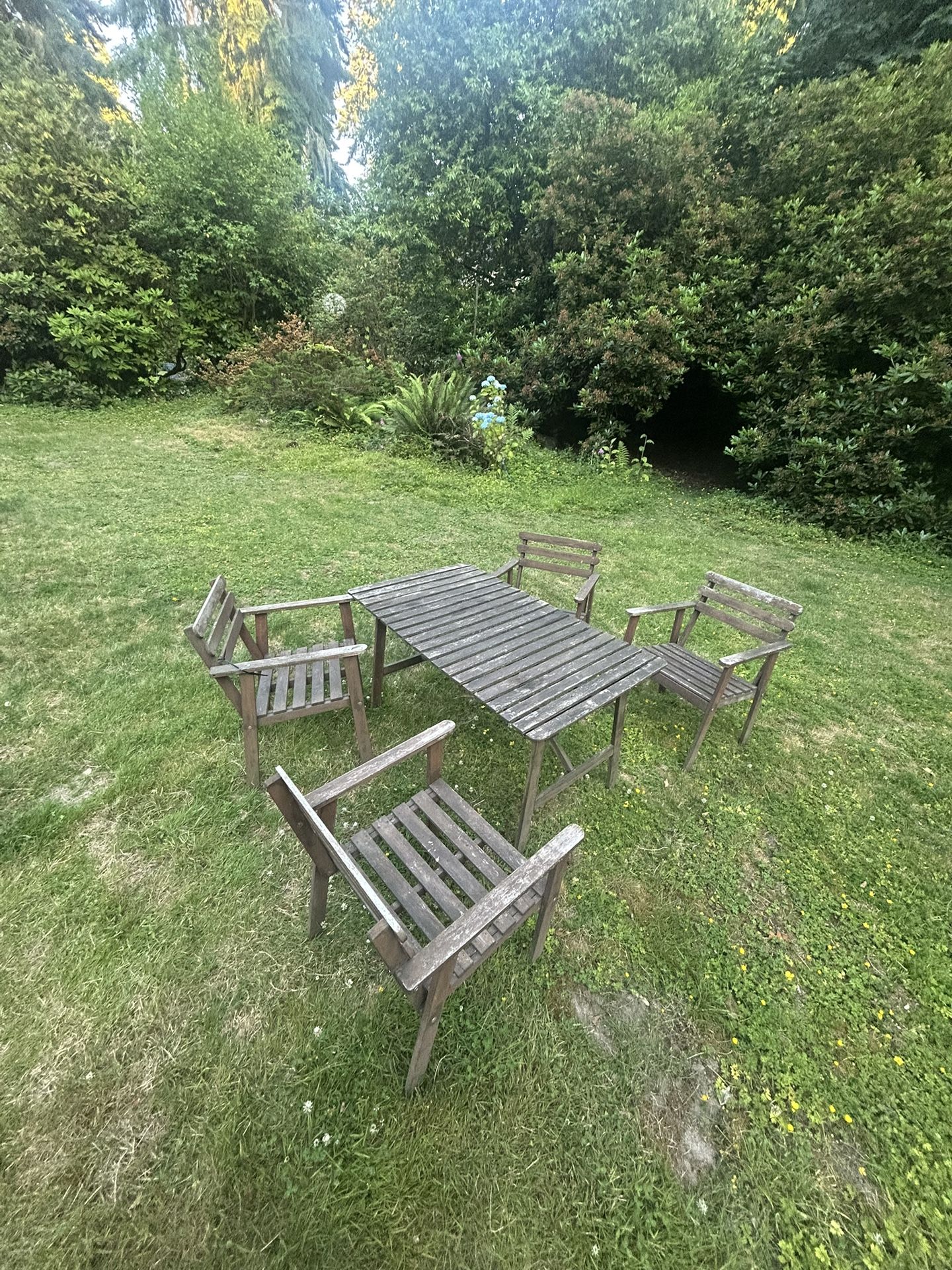 Wood Outdoor Dining Set: Table And 4 Chairs