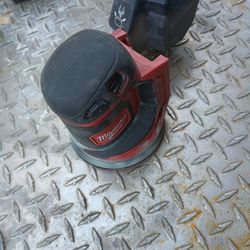 Milwaukee Orbital Sander