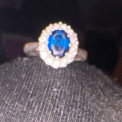 Sapphire ring 