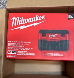 Milwaukee new vacuum M18