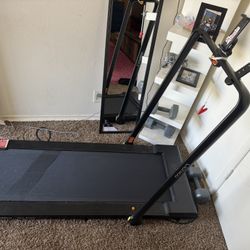 Treadmill 
