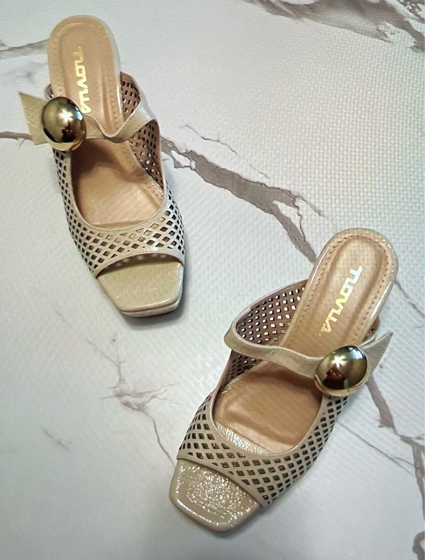 NOVUS Stylish Beige Cutout Wedge Sandals Size 8 – Dressy Slip-On Heels