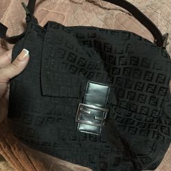 Fendi baguette