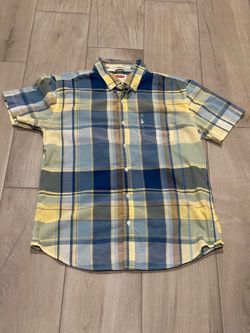 Levis Button Up Shirt Mens Small Blue Yellow Plaid Short Sleeve Cotton Casual