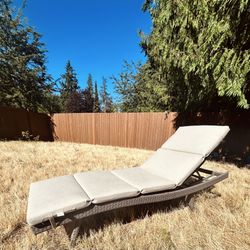 Lounger