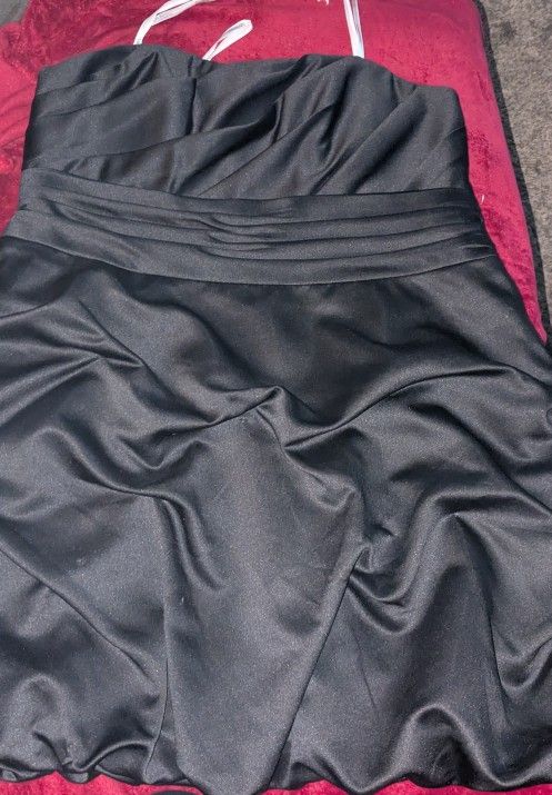 Black David's Bridal, Discontinued, Size 18