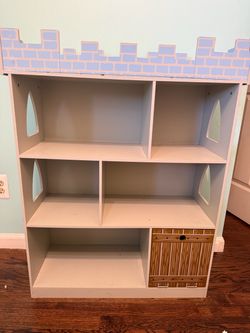 kids bookshelf