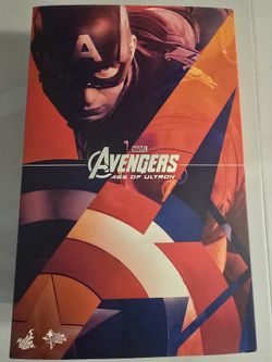 Hot Toys Age of Ultron Captain America 1/6 Figure 