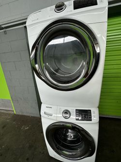Samsung Washer and Gas Dryer Set