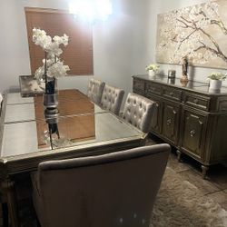 Z GALLERIE DINING TABLE SET