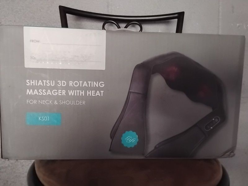 Shiatsu 3D Rotating Massager With Heat For Neck And Shoulders