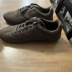 Brown Sneakers Size 9 in woman
