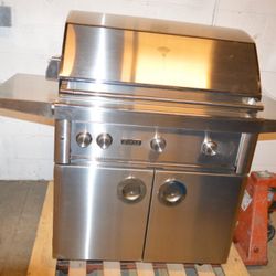 Grill And Range (gas or electric)