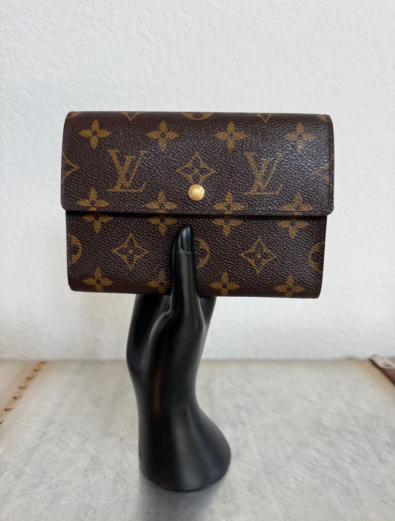 Louis Vuitton Porte Tresor Etui Papier Monogram Trifold Wallet