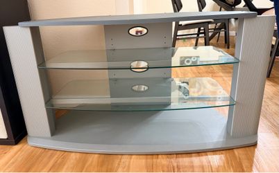 Entertainment Center up to 42''