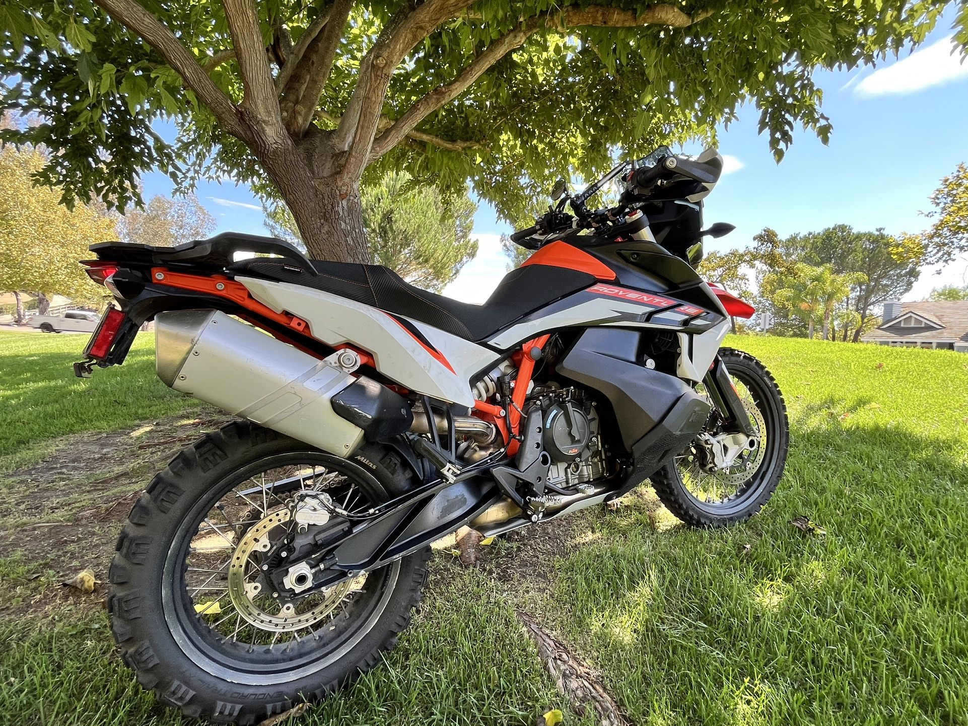 2022 Ktm 890