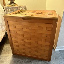 Natural Finished Laundry Hamper with Interior Bag