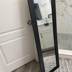 Mirror 