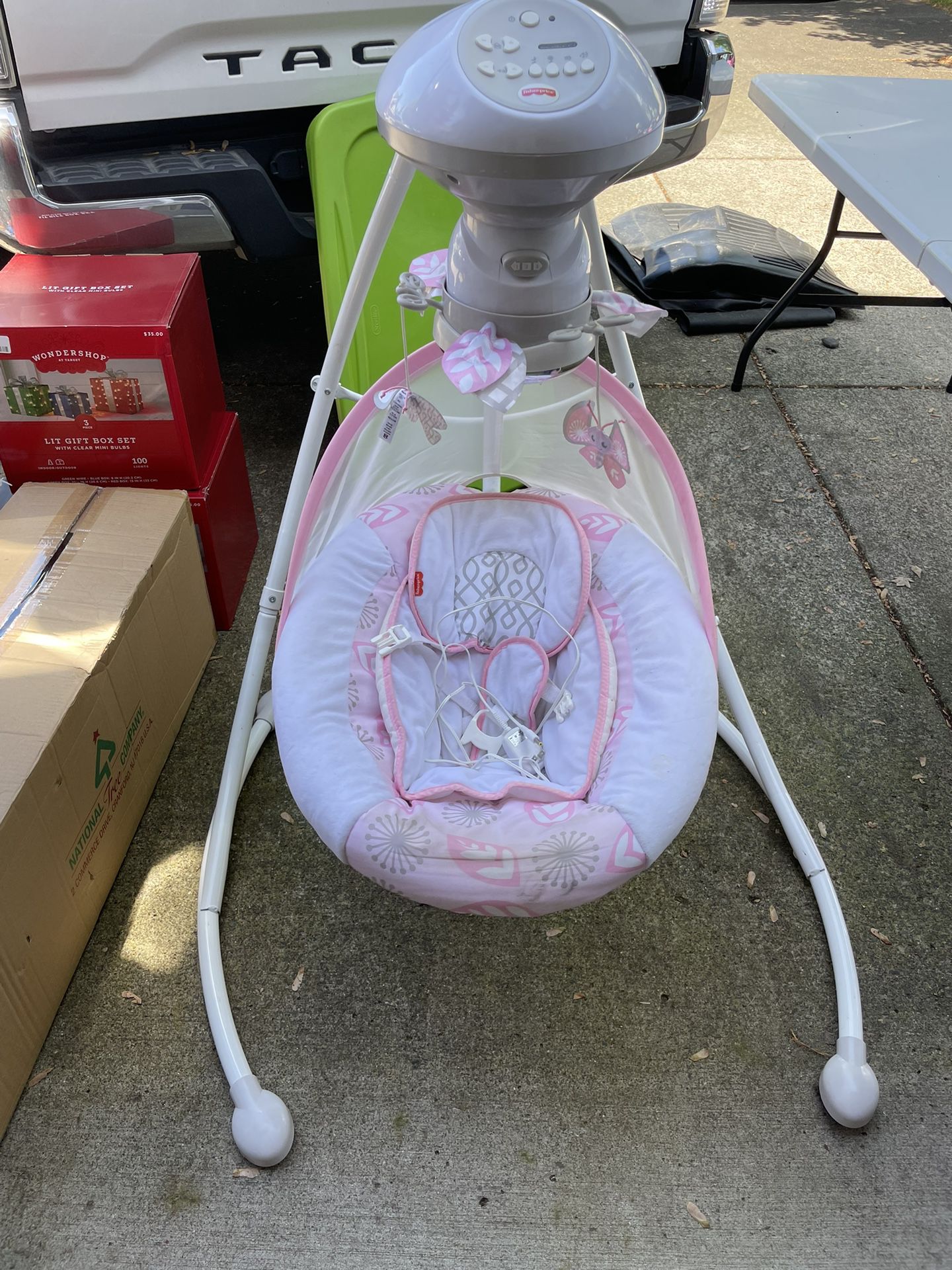 Fisher Price Electric Baby Swing