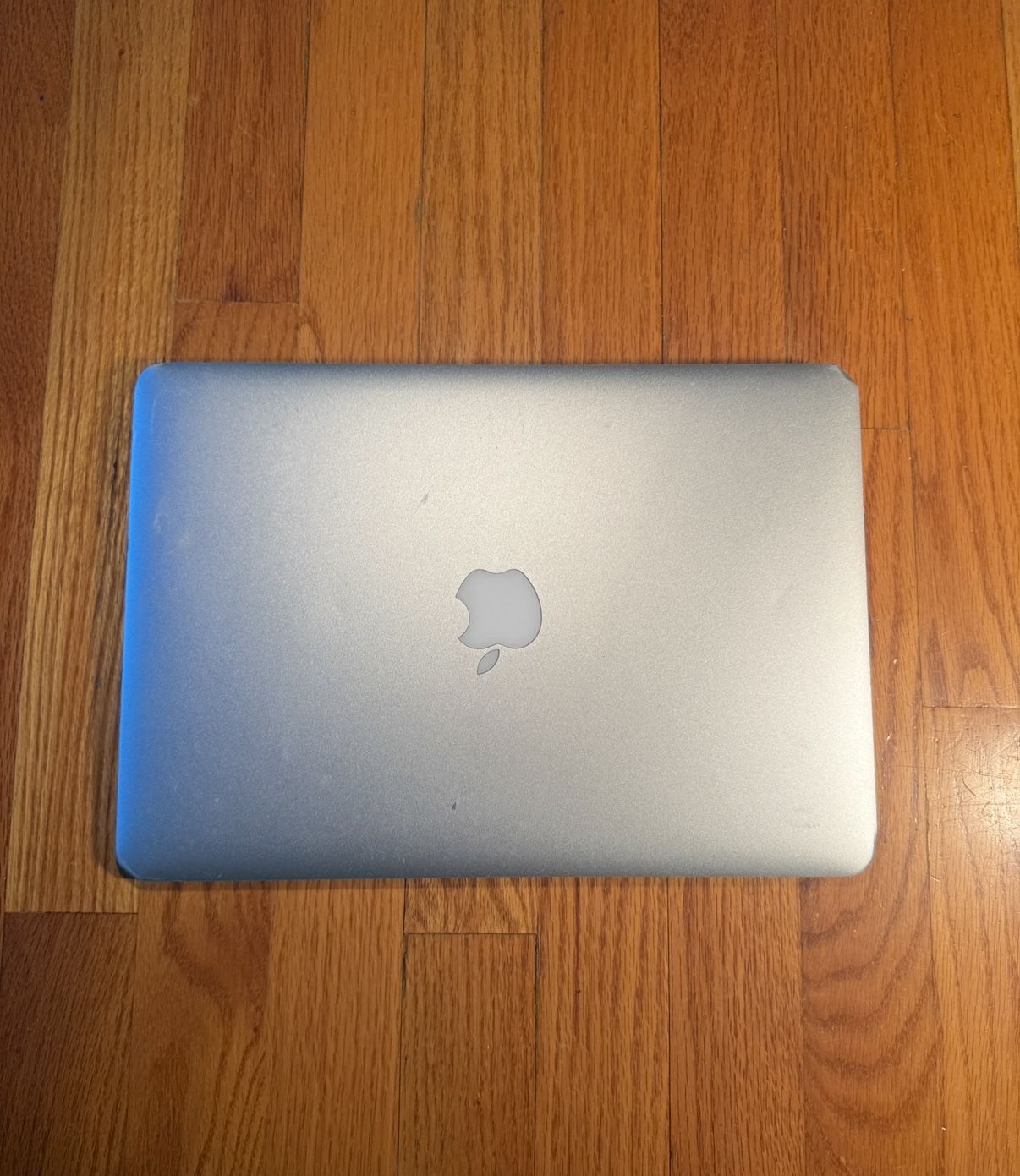 MacBook Air 13in 256GB Excellent Condition  