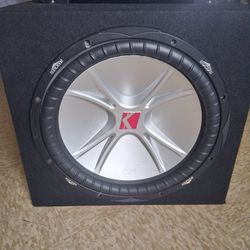 15" Subwoofer Kicker Like New Sub And Box 