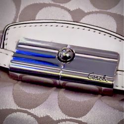 COACH Kristin Signature Sateen Wristlet Excellent Condition Authentic