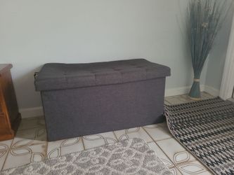 Gray Storage Bench / Ottoman (Cheap – Works Great)