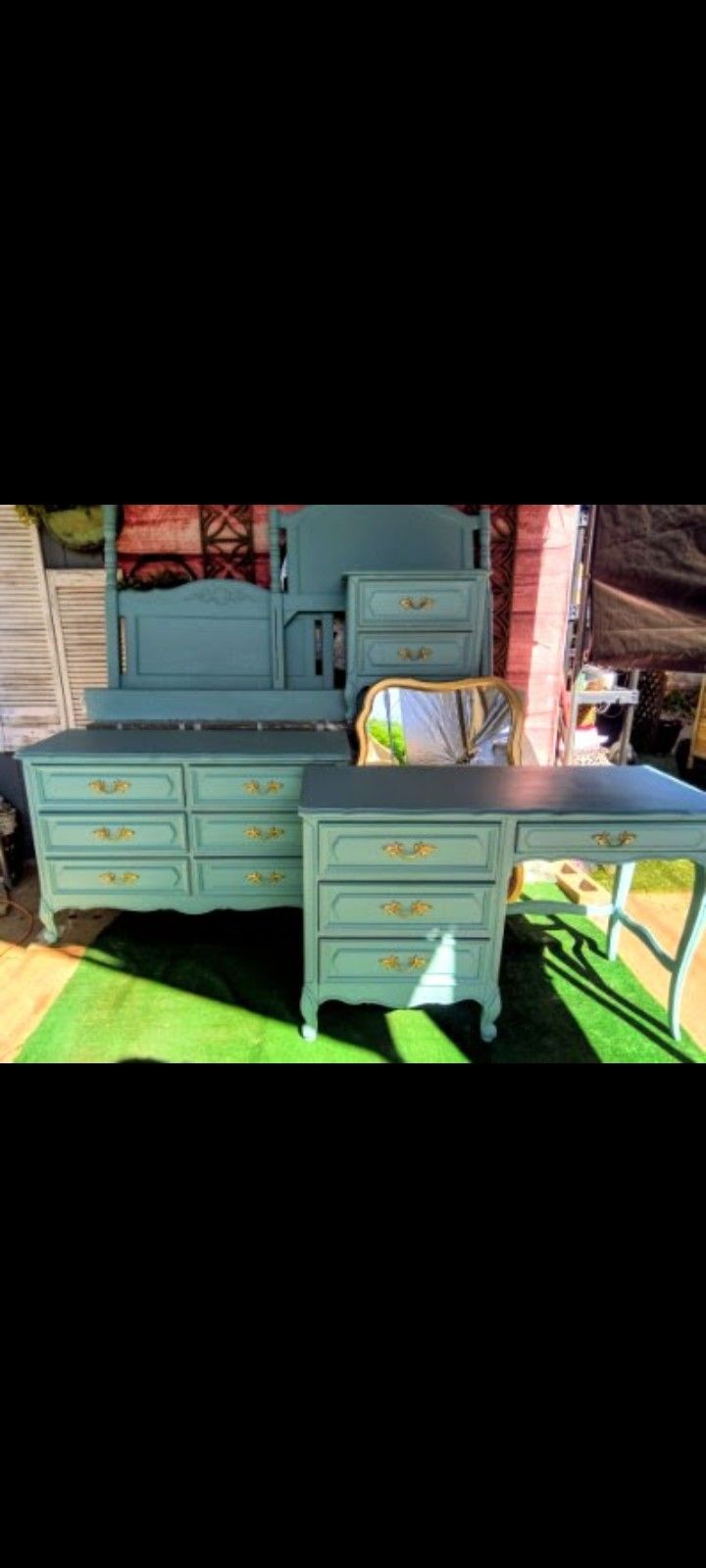 Dresser Set