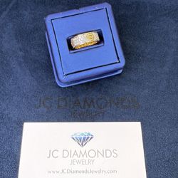 Ring 7 MM Wide 10k Gold Yellow Diamonds Vs Quality / Natural Diamonds 