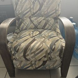Selling Recliner