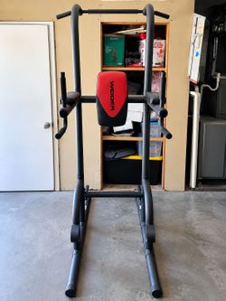 Weider Power Tower / Workout Station