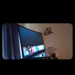 Samsung Curve TV