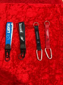 Keychains, different teams and prices