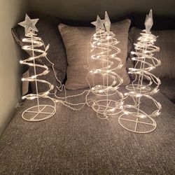 Christmas tree light up Pathway markers