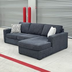 Free Delivery - Dark Gray Living Spaces Sectional Sofa Couch With Chaise