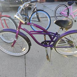 26 Inch Woman's Beach Cruiser 