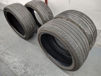 4 tires 235/40/19 Goodyear all season