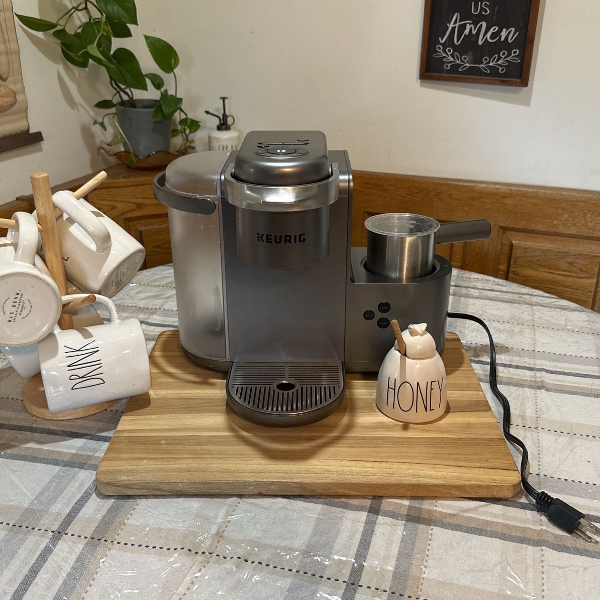 Keurig® K-Cafe® Single-Serve K-Cup Pod® Coffee, Latte & Cappuccino Maker