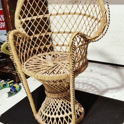 Vintage Peacock Style Wicker Mini Chairs $30 A Piece $100 For All Four