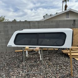 Camper Shell  For A 2000 Nissan Frontier 