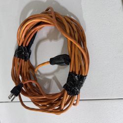 75 ft Outdoor Extension Cord – Working Condition