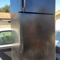 Frigidaire Refrigerator