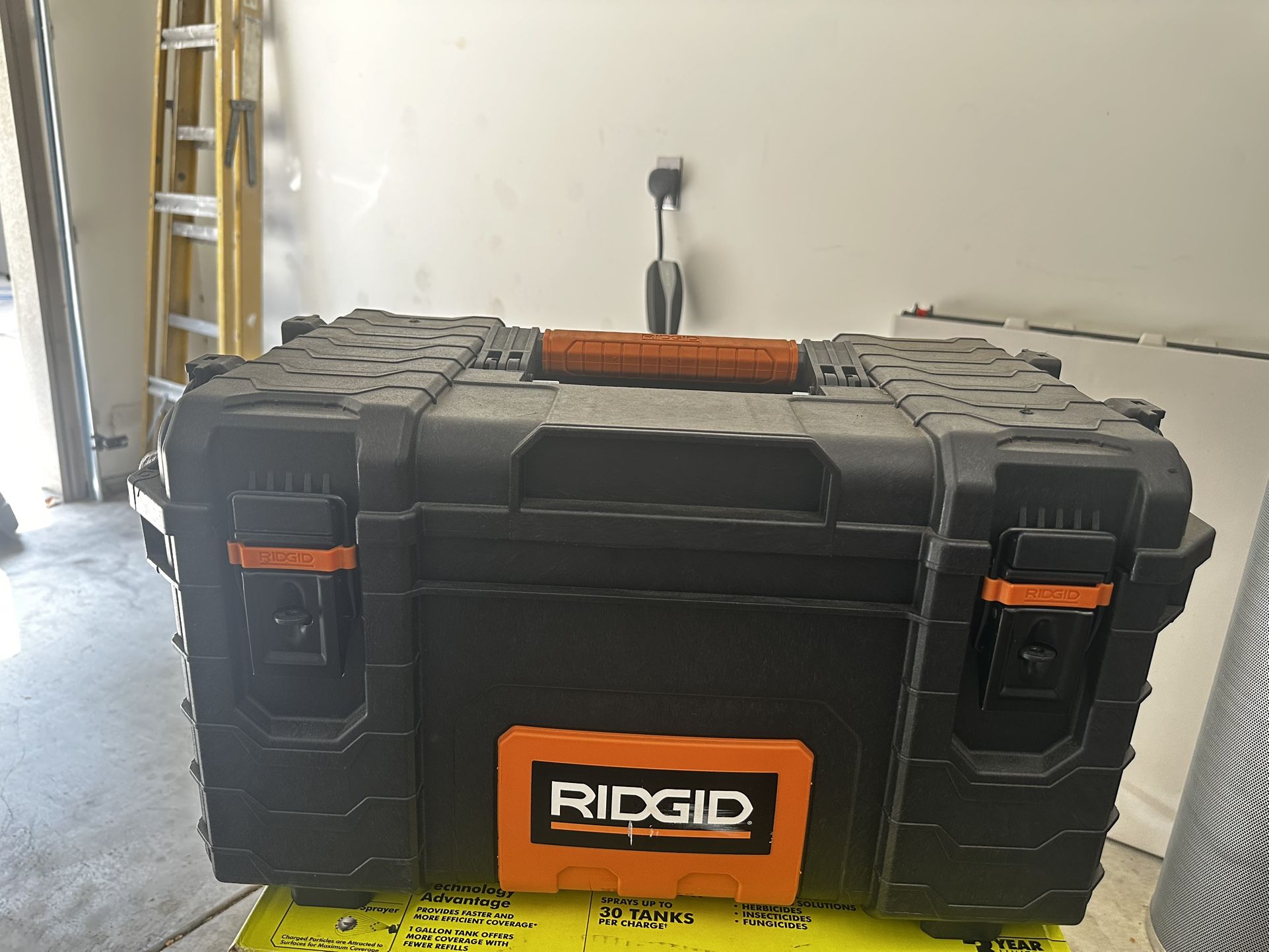 Rigid Tool Box