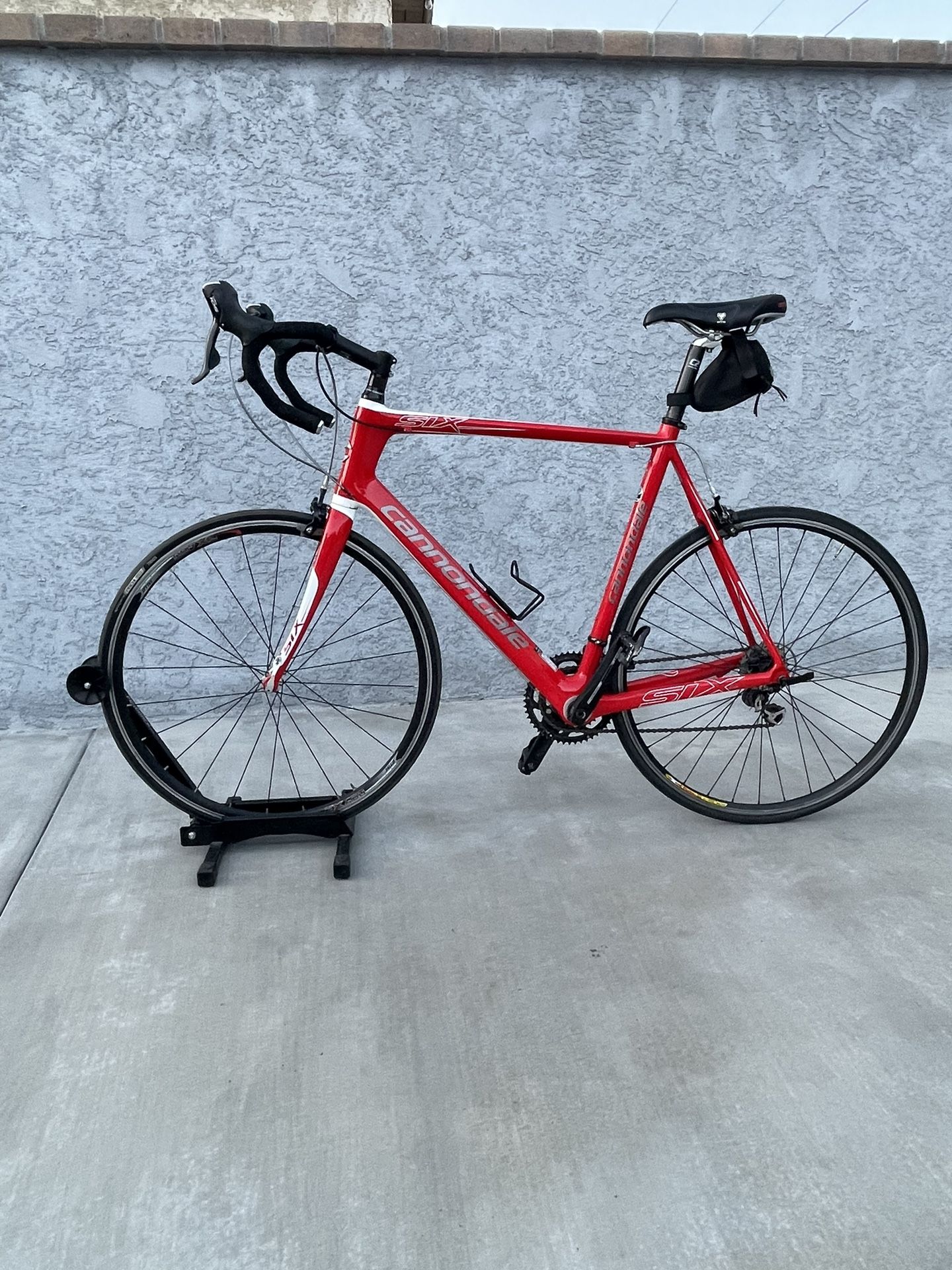 Cannondale Six Carbon Road Bike 60cm