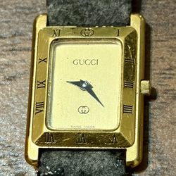 Women’s Vintage Gucci Watch With New Gucci Band
