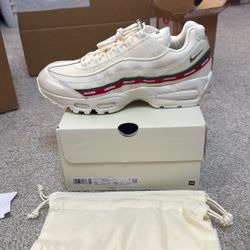 Nike Air Max Understand Size 12