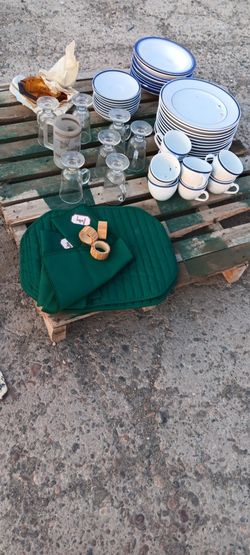 Pallet Of Dishes, Cups 28 Pieces