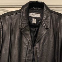 Ladies Medium Leather coat With Zipper